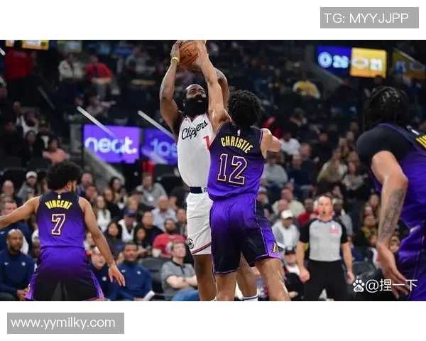 2020年9月12日掘金与快船精彩对决视频直播回顾与分析