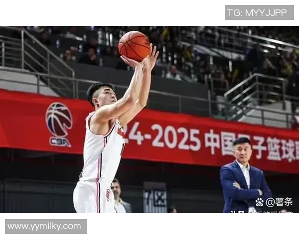 CBA精彩对决12月21日福建男篮迎战四川队期待激烈碰撞与精彩表现