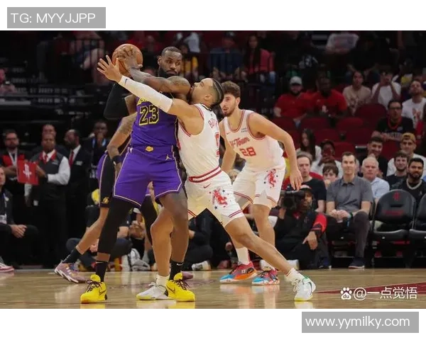 湖人热火总决赛第三场第四节精彩回顾与关键时刻分析